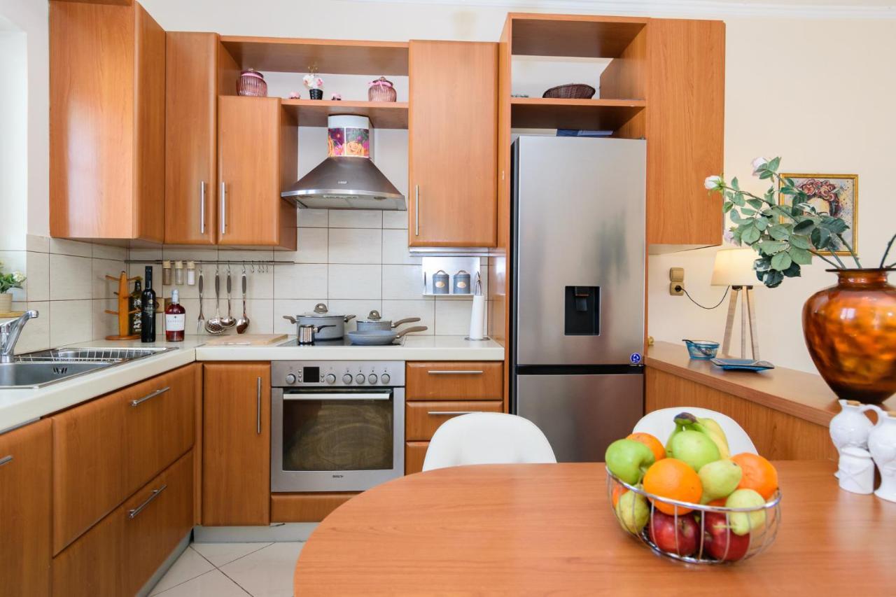 Central Penthouse In Quiet Neighborhood Near Sandy Beach Chania  Eksteriør billede