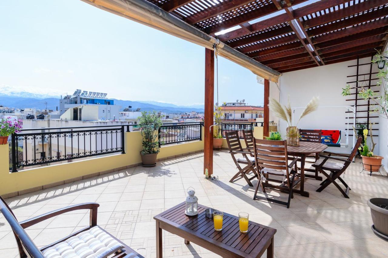 Central Penthouse In Quiet Neighborhood Near Sandy Beach Chania  Eksteriør billede